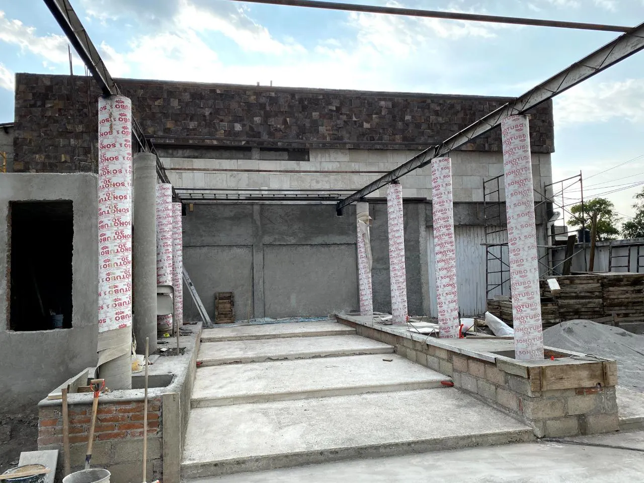 Industrial Spot2