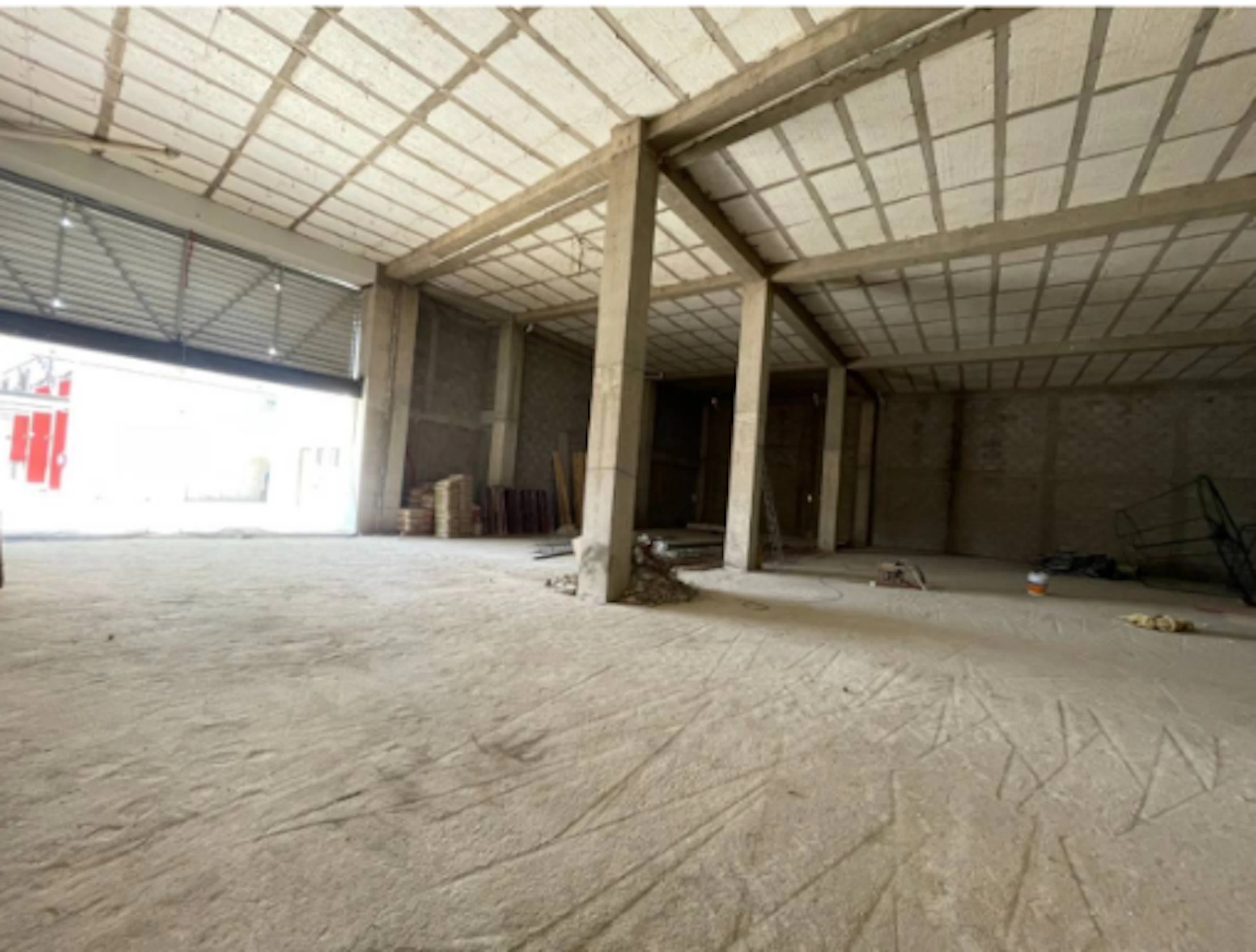 Local Comercial Spot2