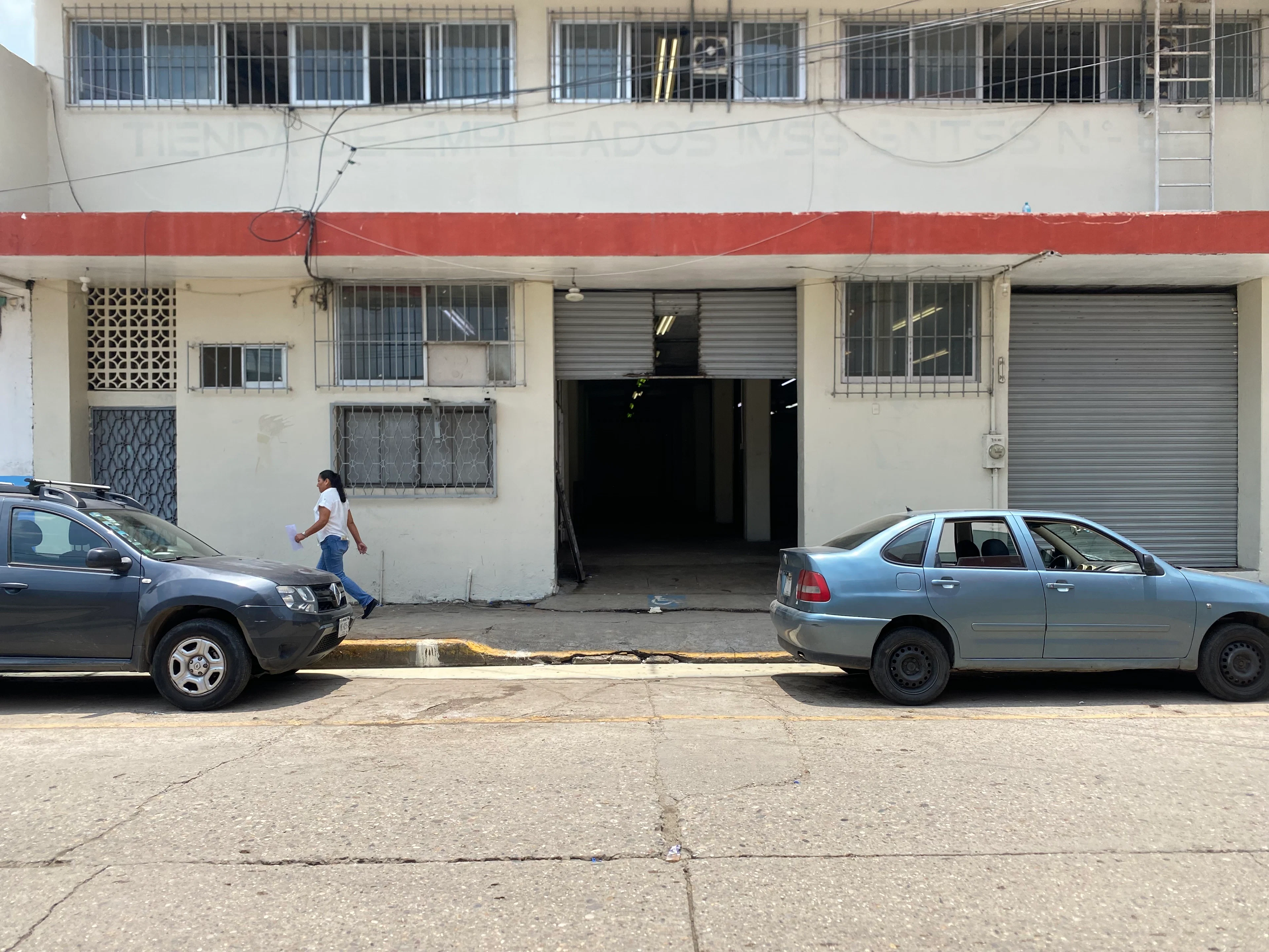 Local Comercial Spot2
