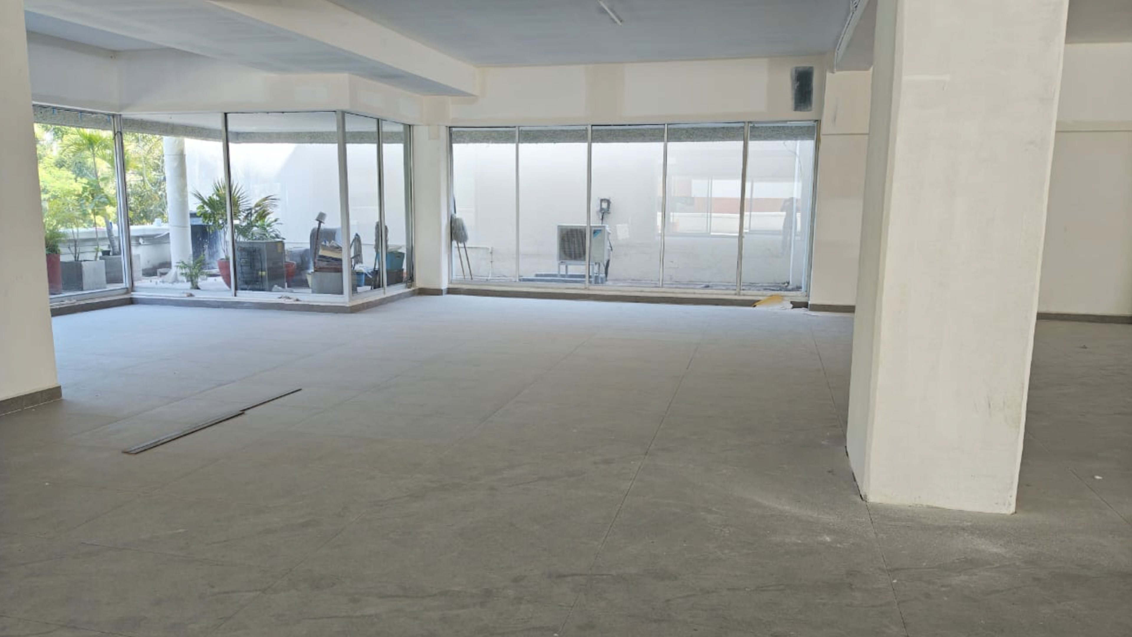 Spot image 0