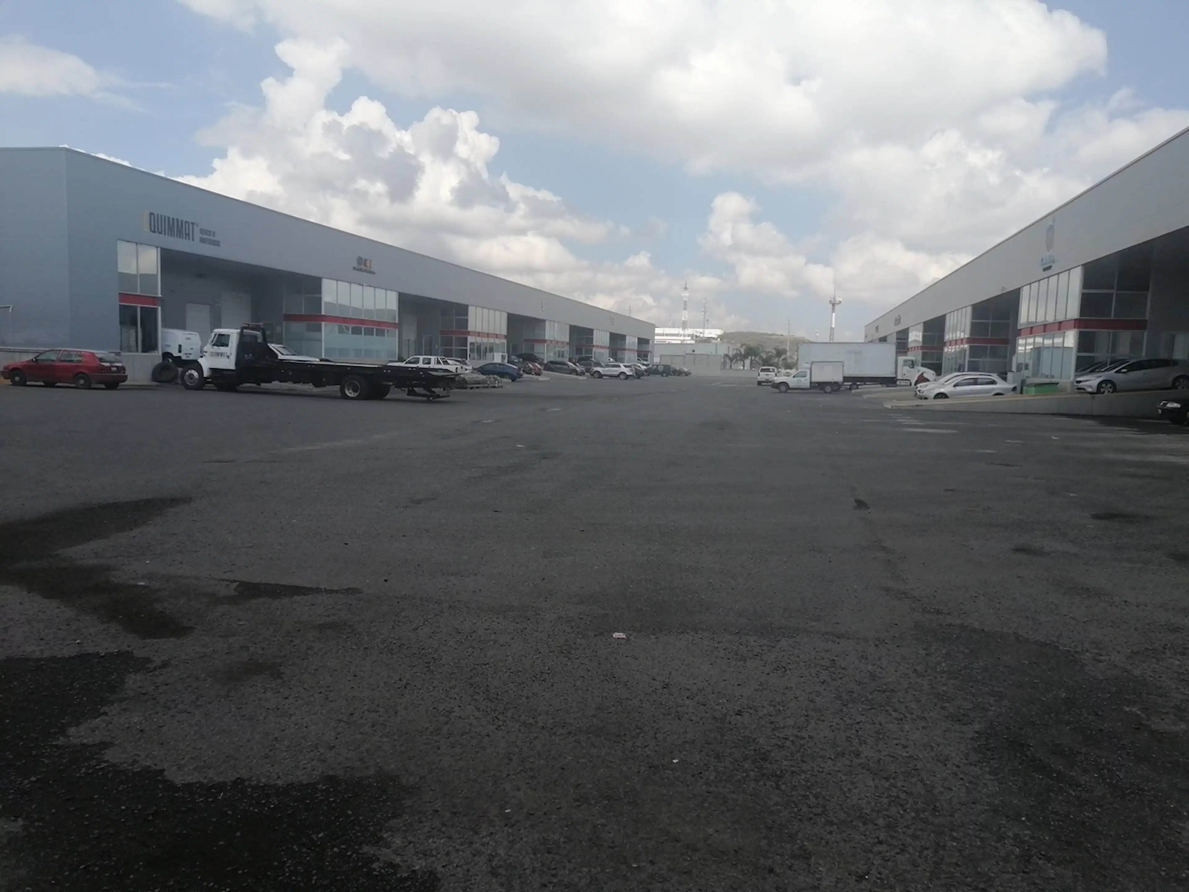 BODEGA EN EXCELENTE UBICACION