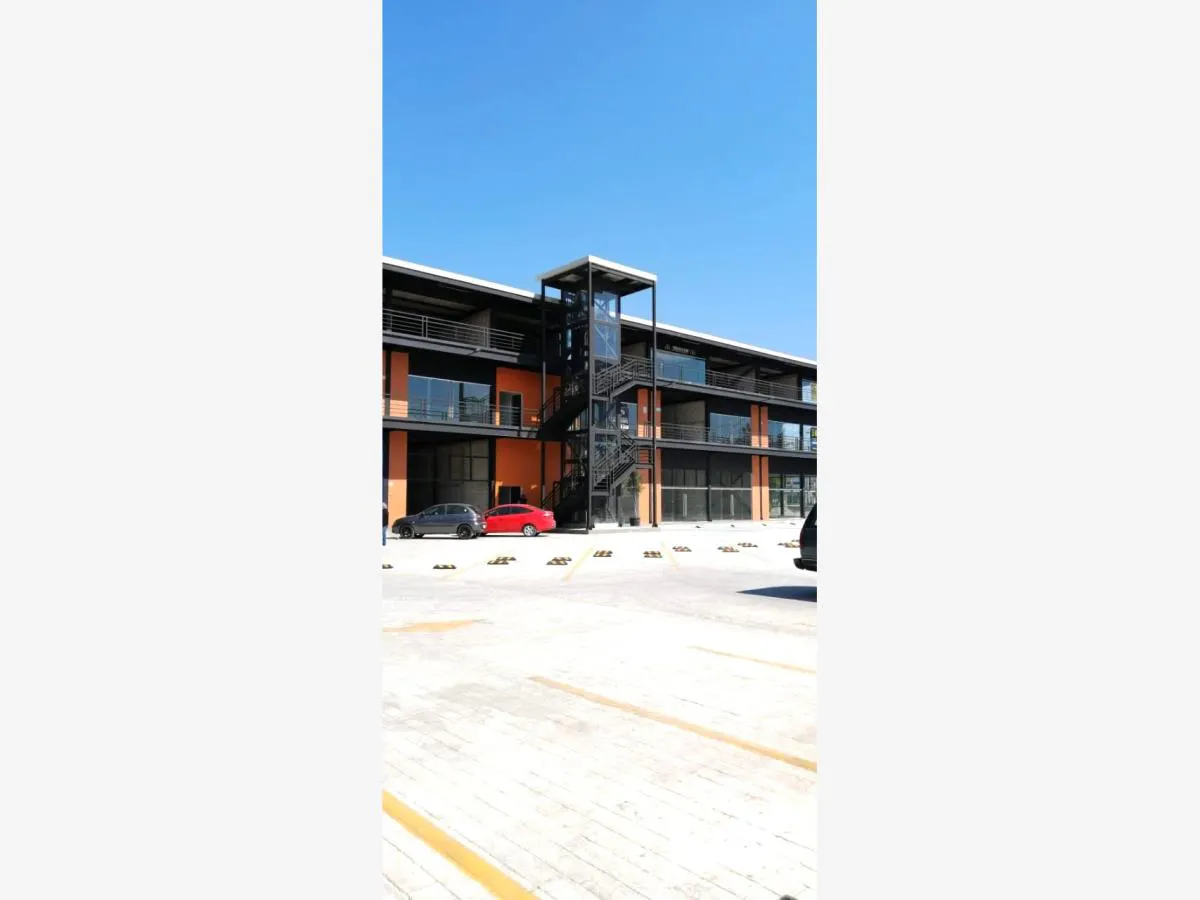 Local Comercial Spot2