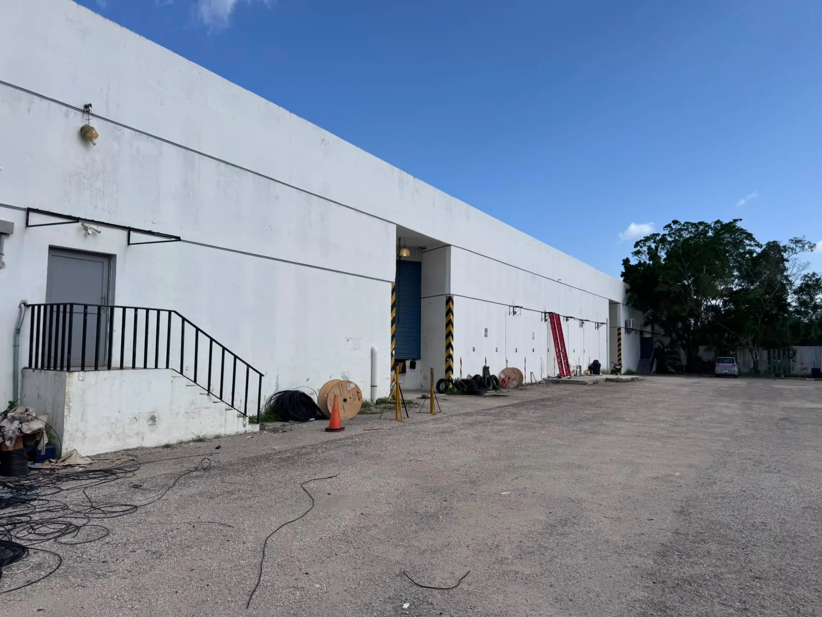 Industrial Spot2
