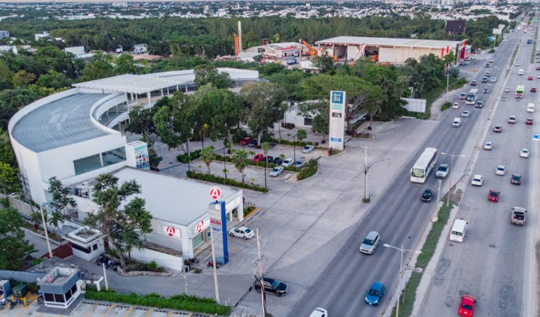 Local Comercial Spot2