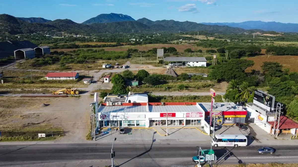 Local Comercial Spot2