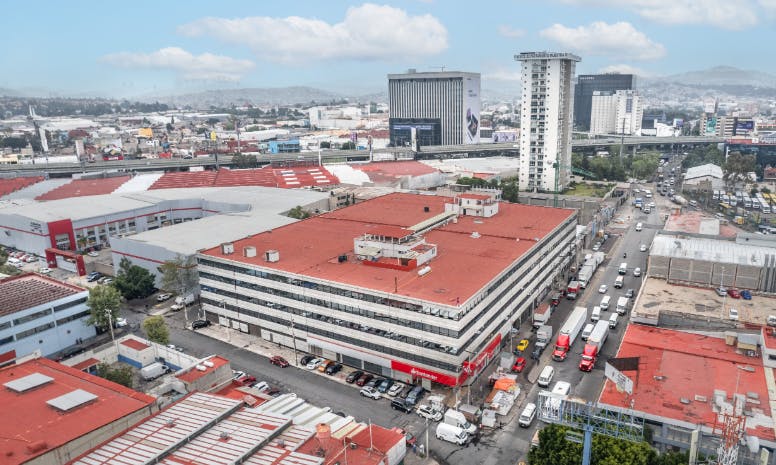 Local Comercial Spot2