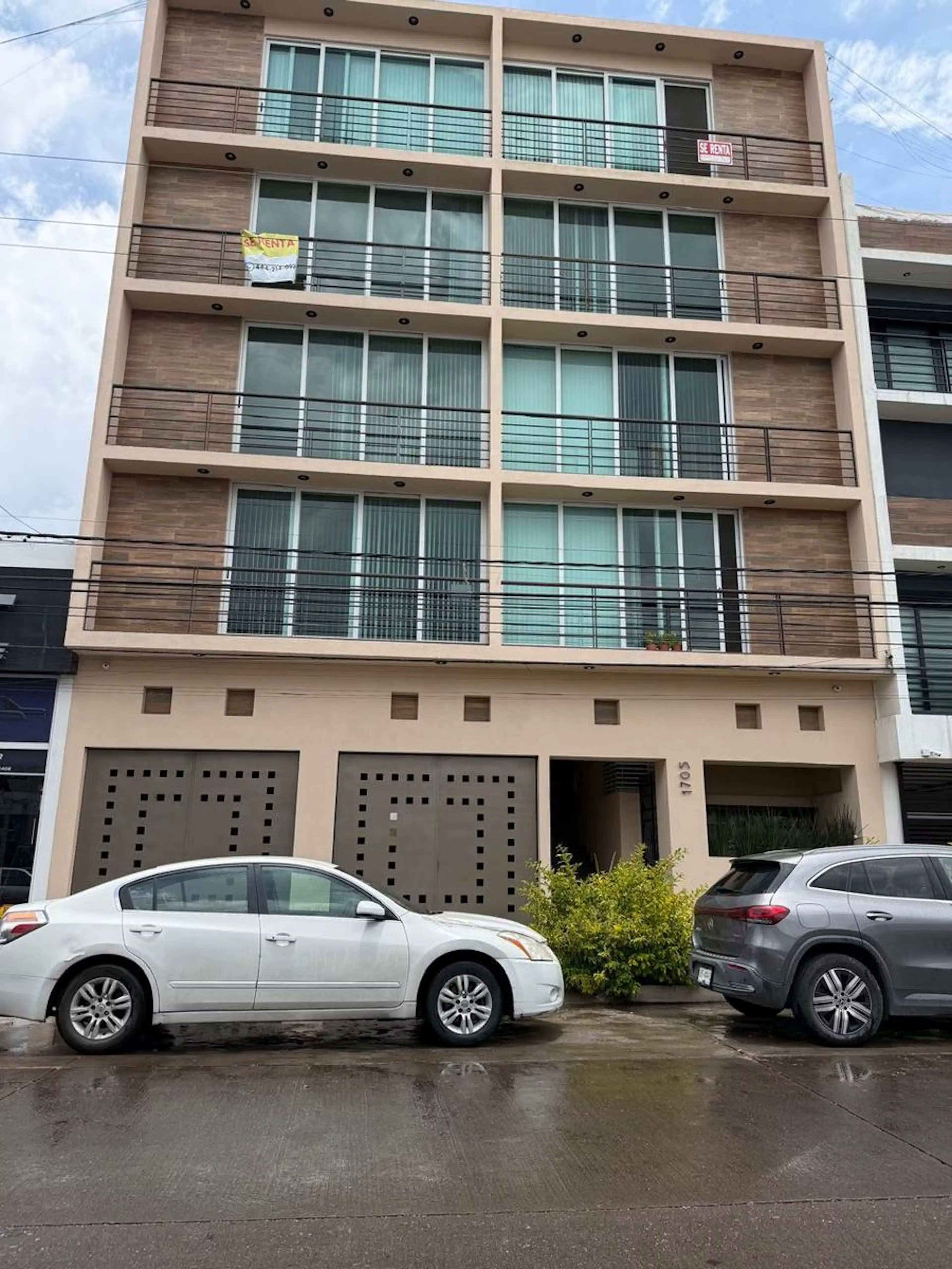 Oficina En Venta En Avenida Cuauhtemoc, San Luis Potosí S/n