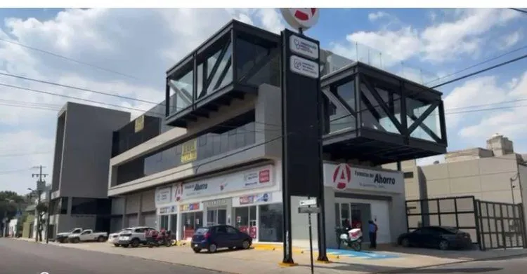 Local Comercial Spot2
