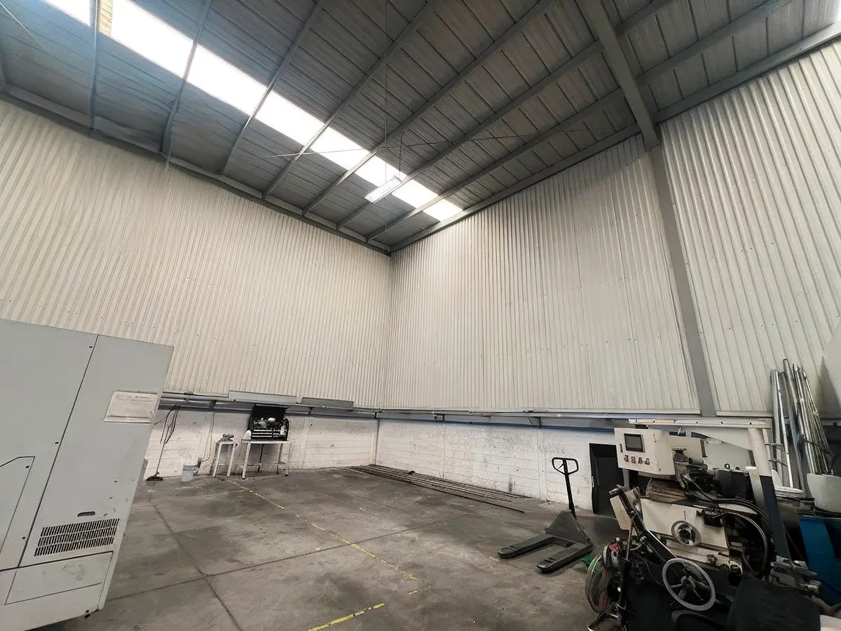 Industrial Spot2