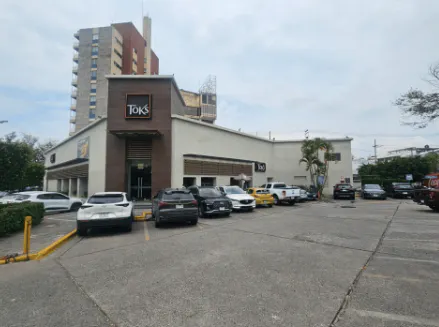 Local Comercial Spot2
