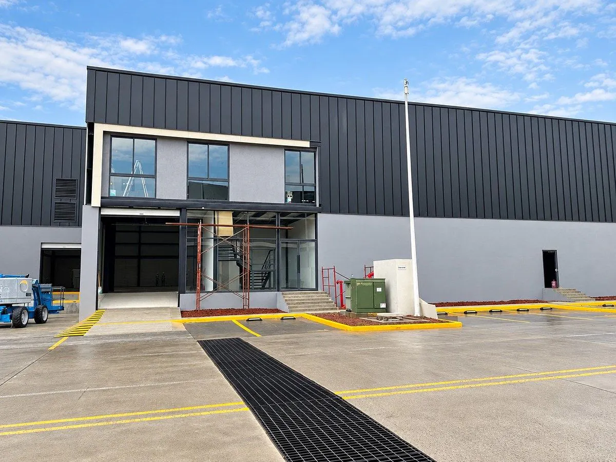 Industrial Spot2