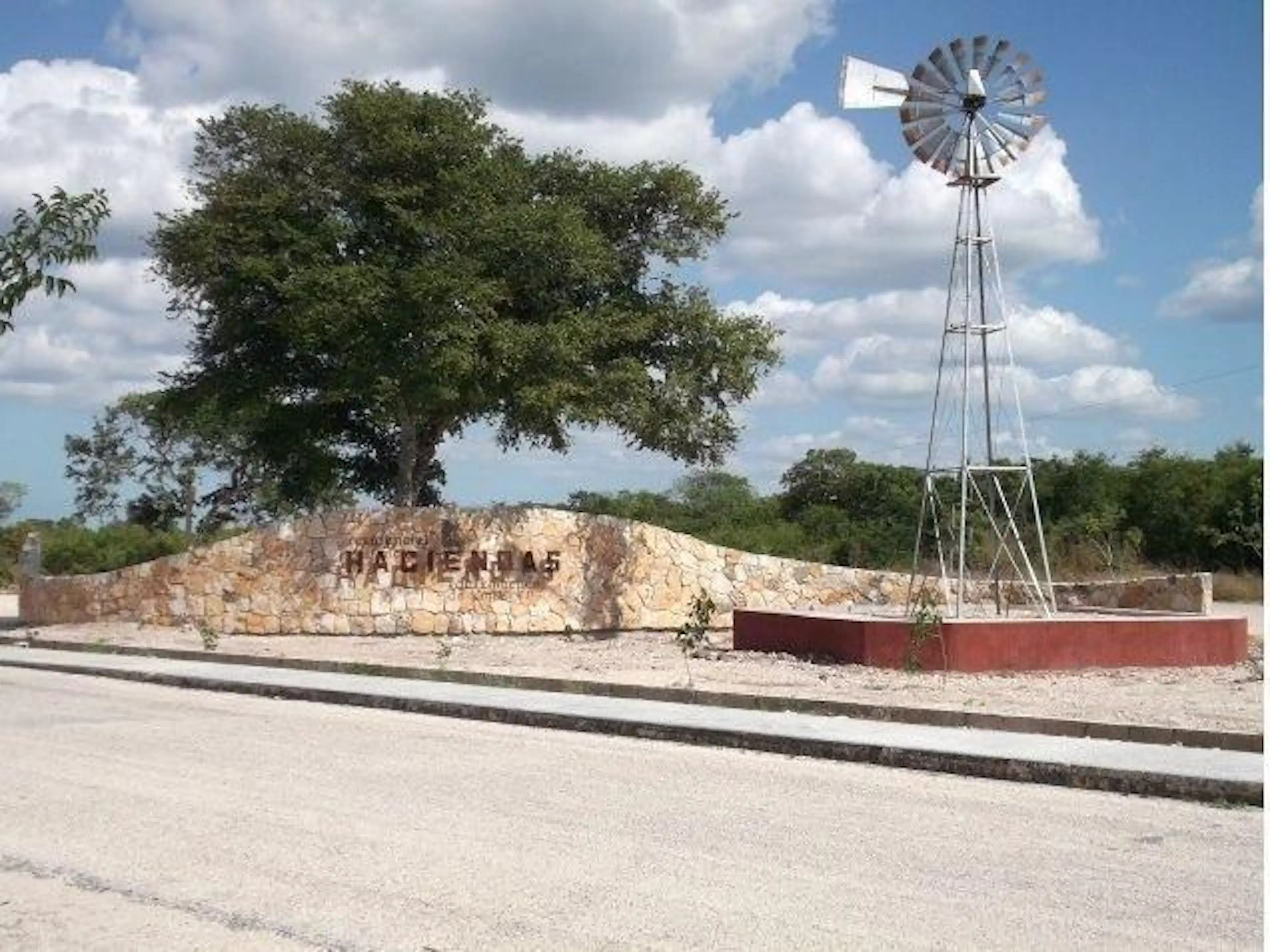 Lote Residencial En Komchen