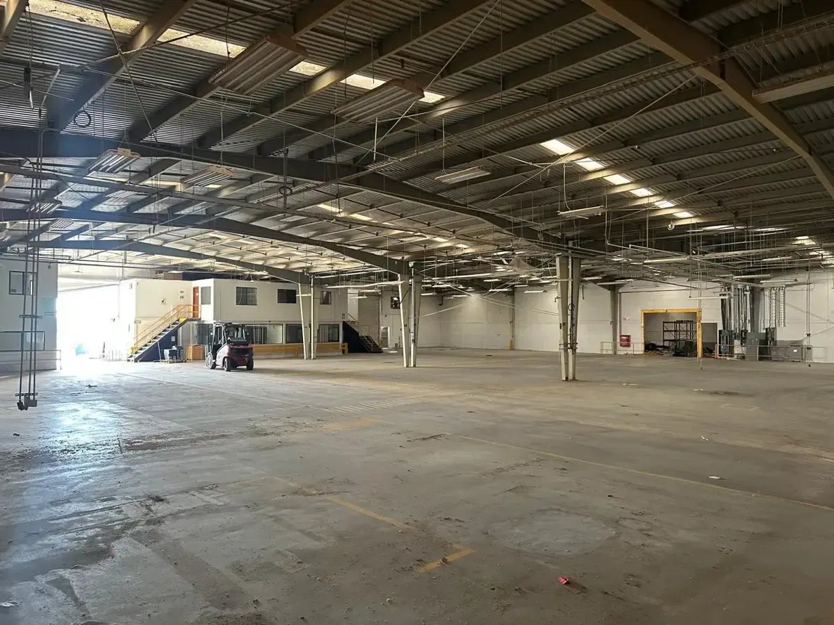 Industrial Spot2