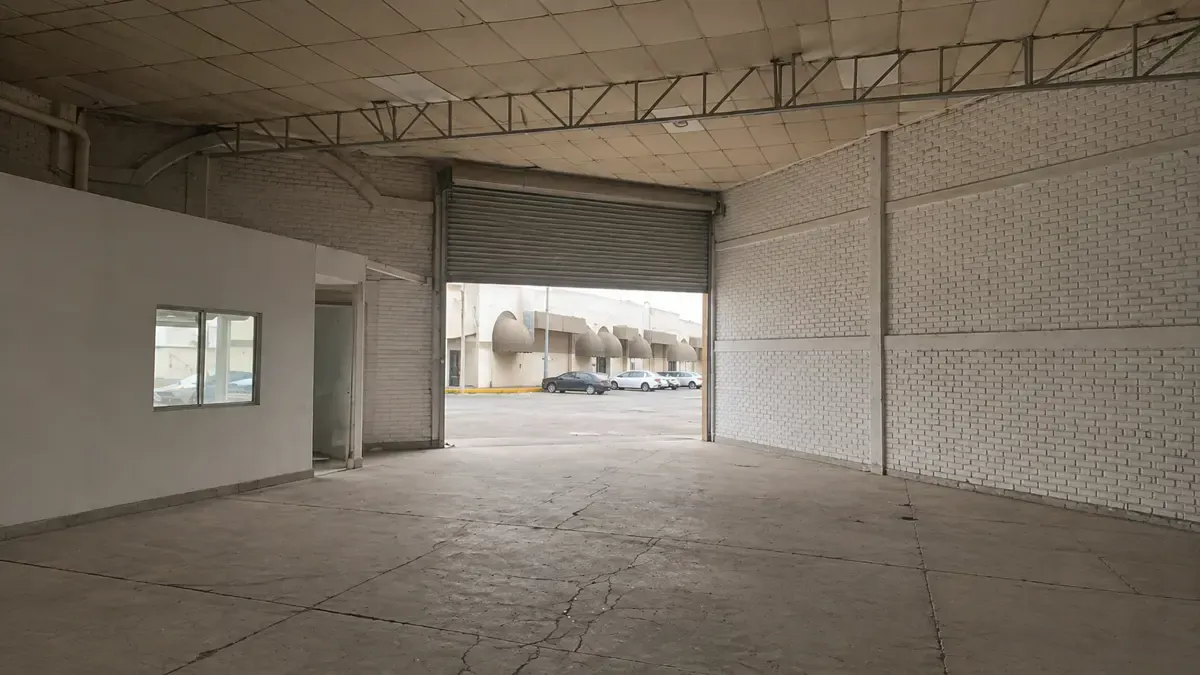Local Comercial Spot2