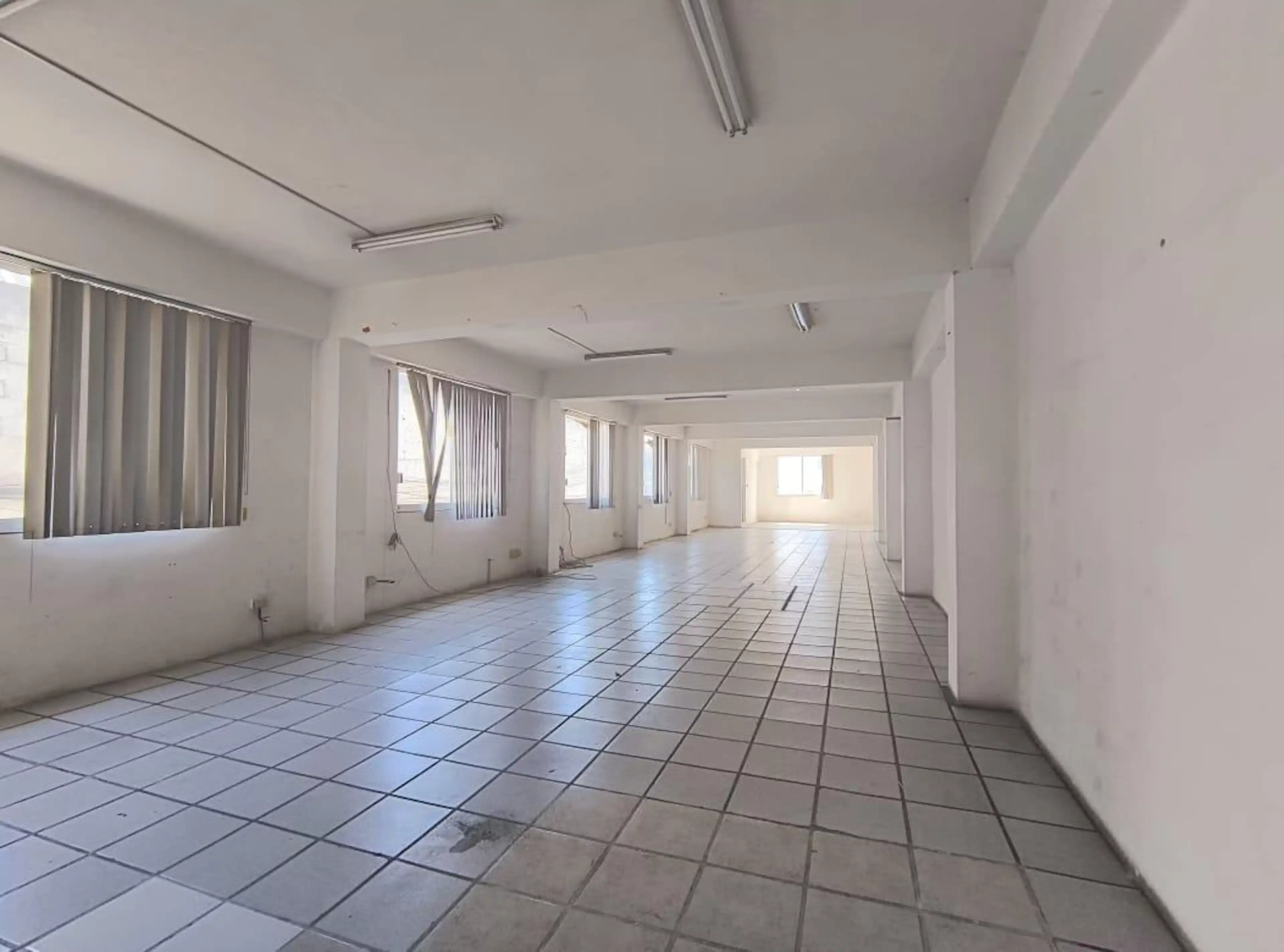 Oficinas En Renta En Zona Avenida Arco Sur Xalapa Veracruz S/n