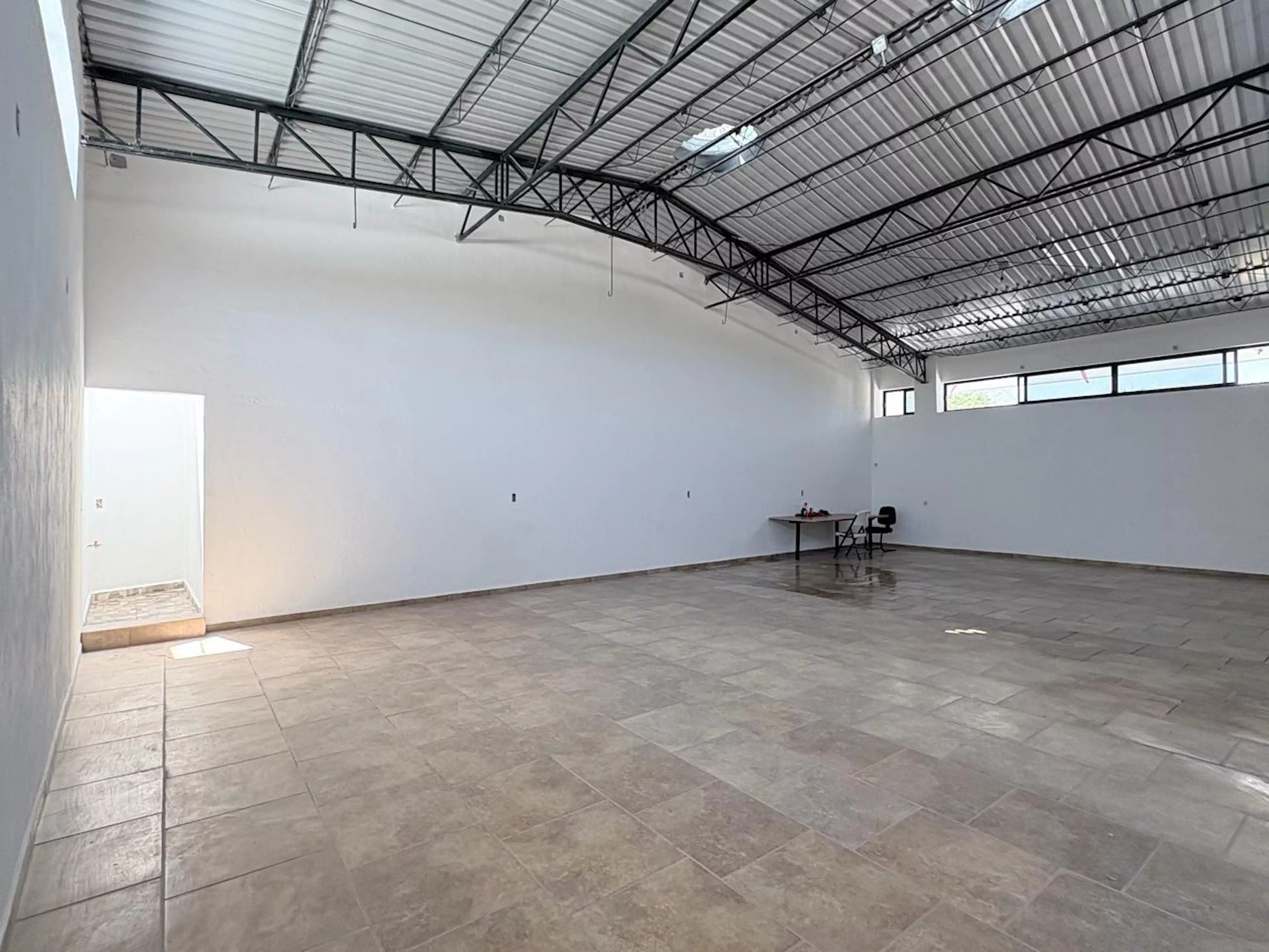 RENTA DE BODEGA EN CENTRO DE JIUTEPEC