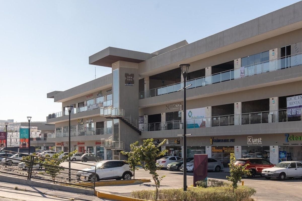 Local Comercial Spot2