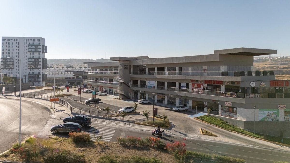 Local Comercial Spot2