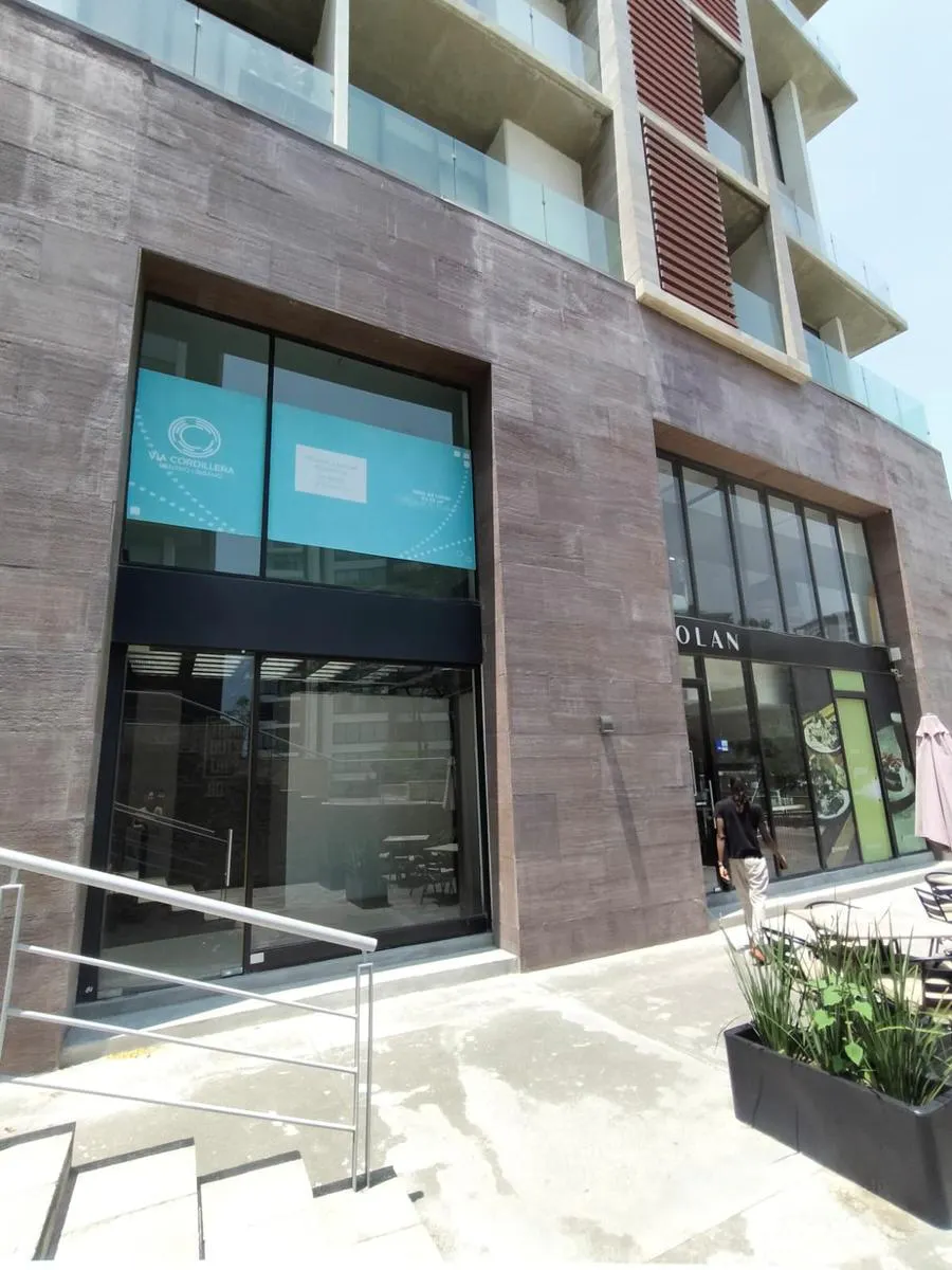 Local Comercial Spot2