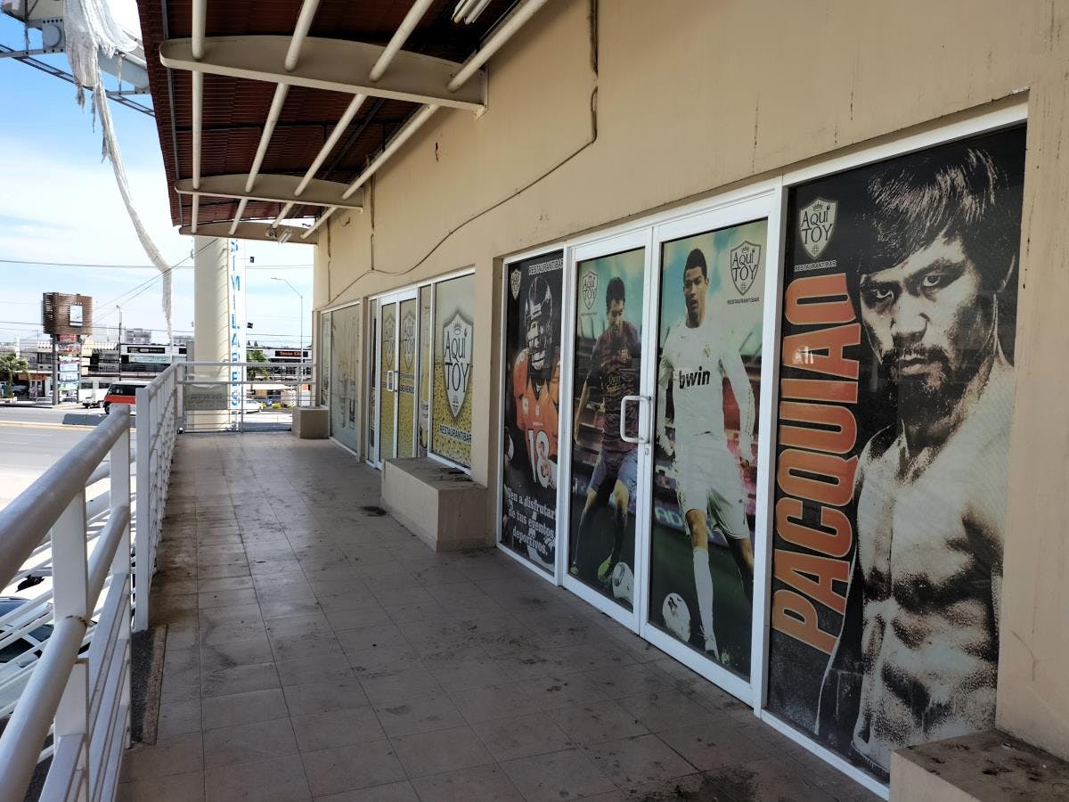 Local Comercial Spot2