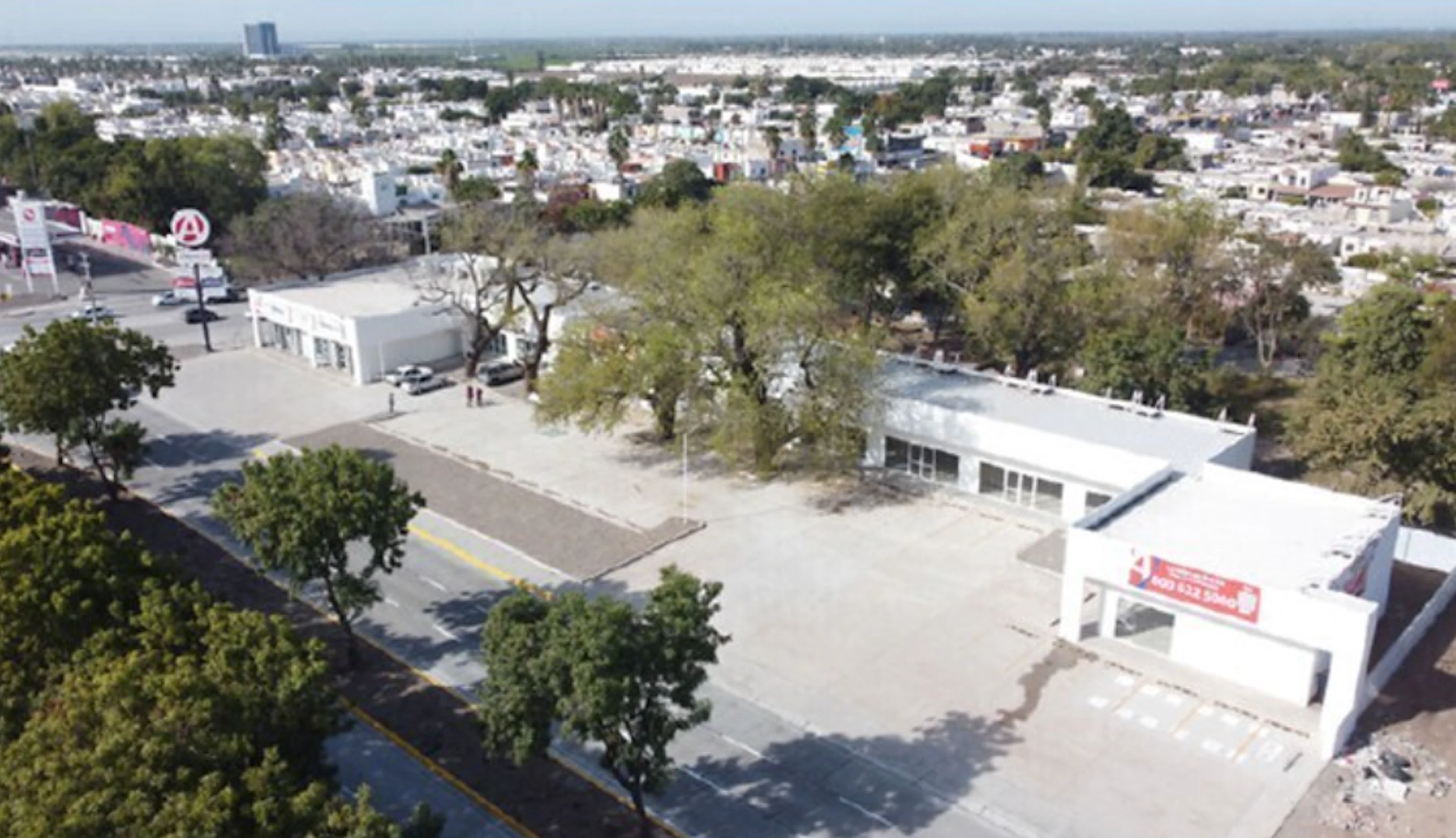 Local Comercial Spot2