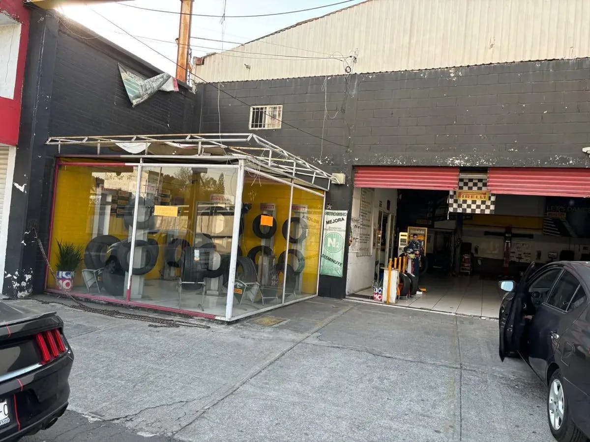 Local Comercial Spot2