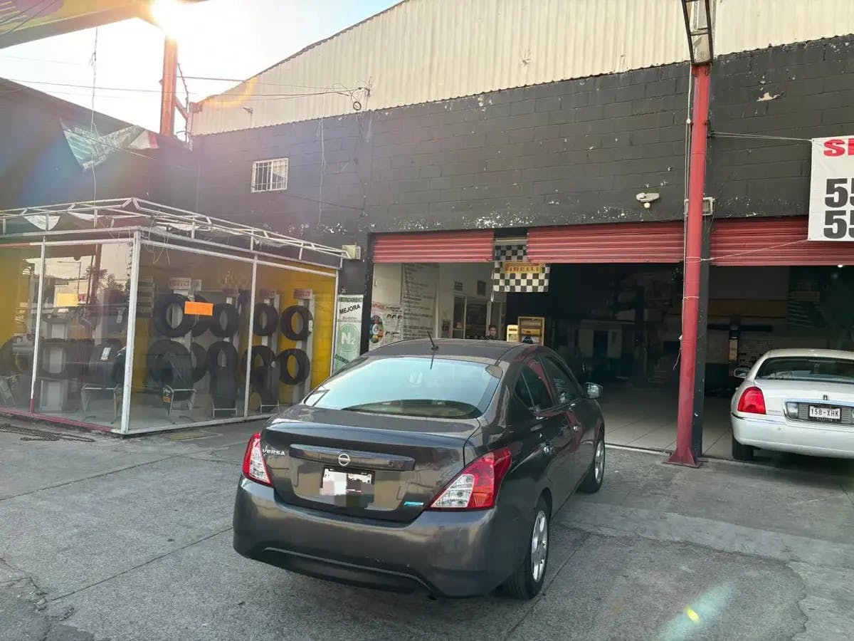 Local Comercial Spot2