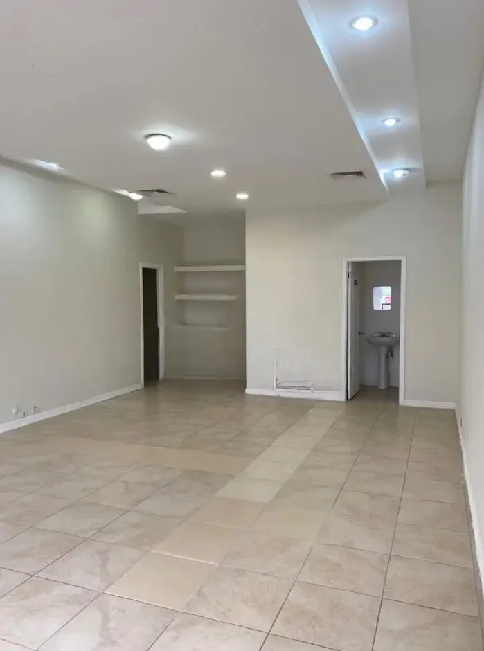 Local Comercial Spot2