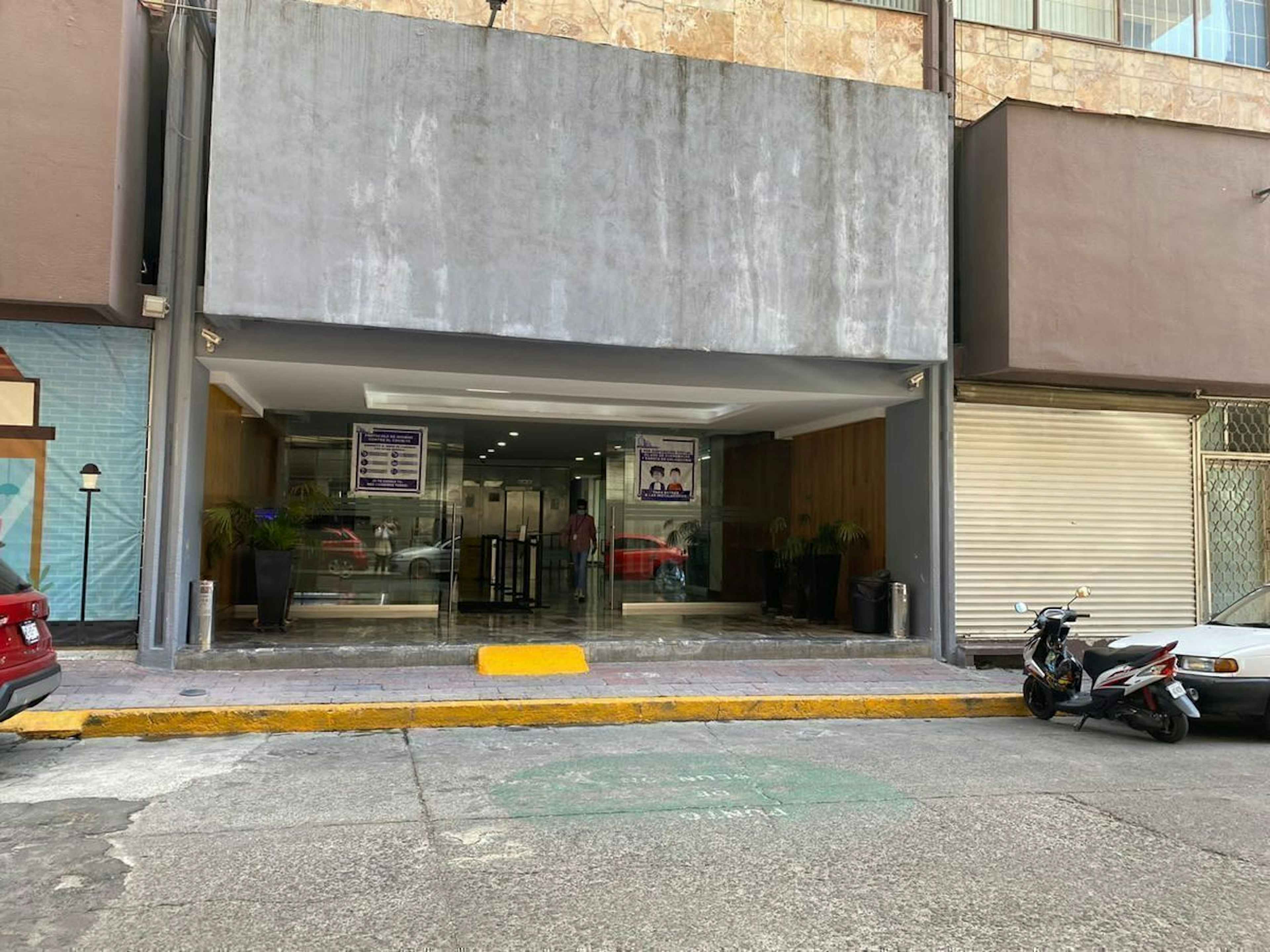 Periférico Boulevard Manuel Ávila Camacho 6