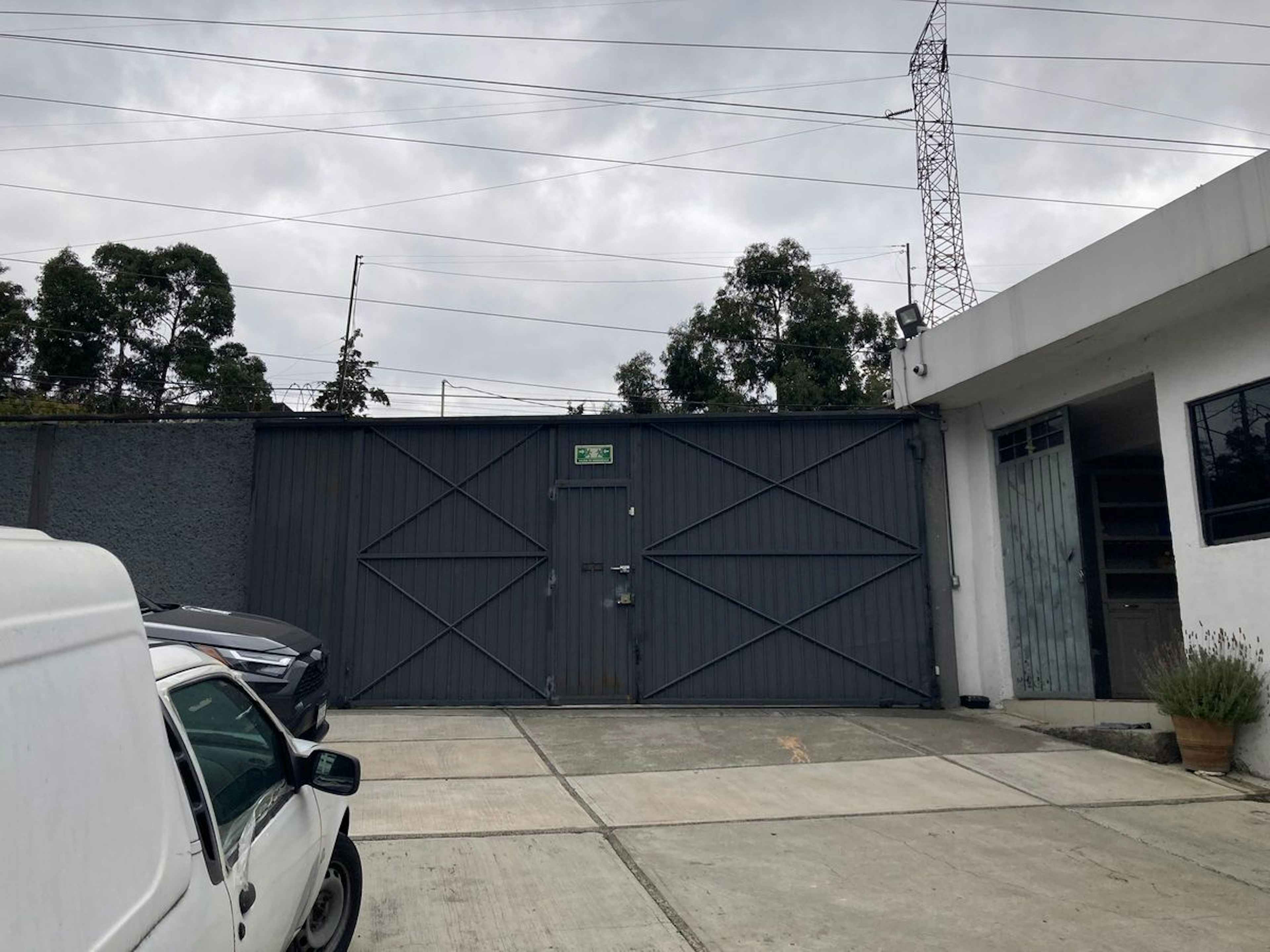 Avenida De Las Torres 27