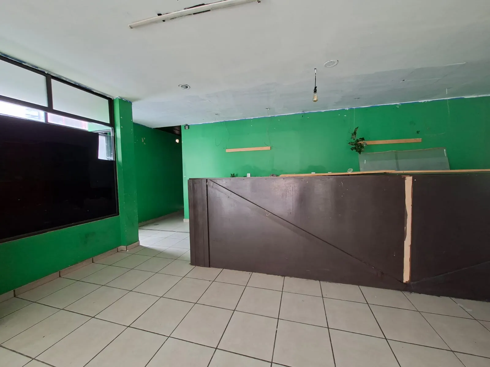 Local Comercial Spot2