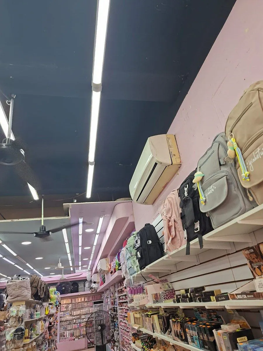 Local Comercial Spot2