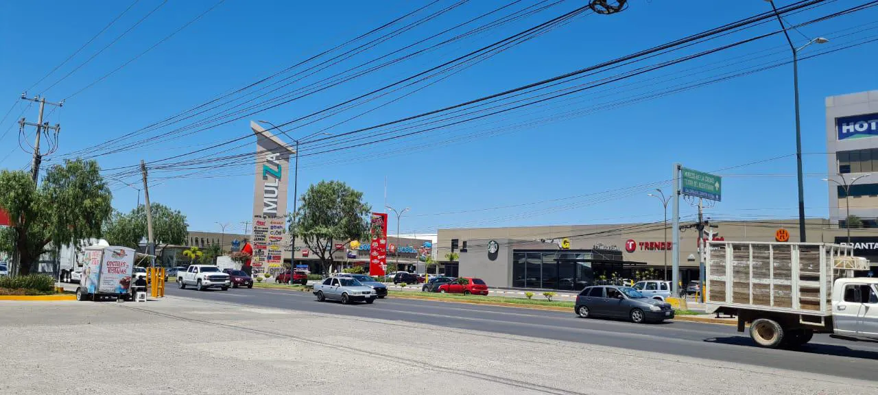 Local Comercial Spot2