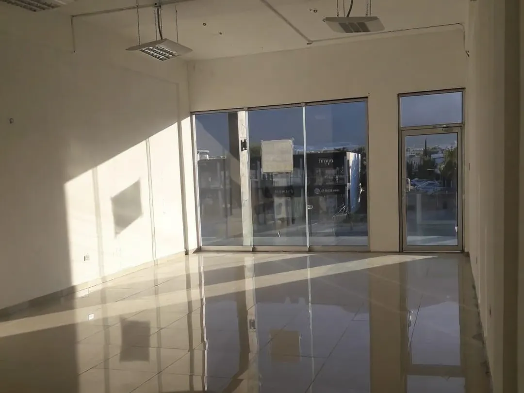 Local Comercial Spot2