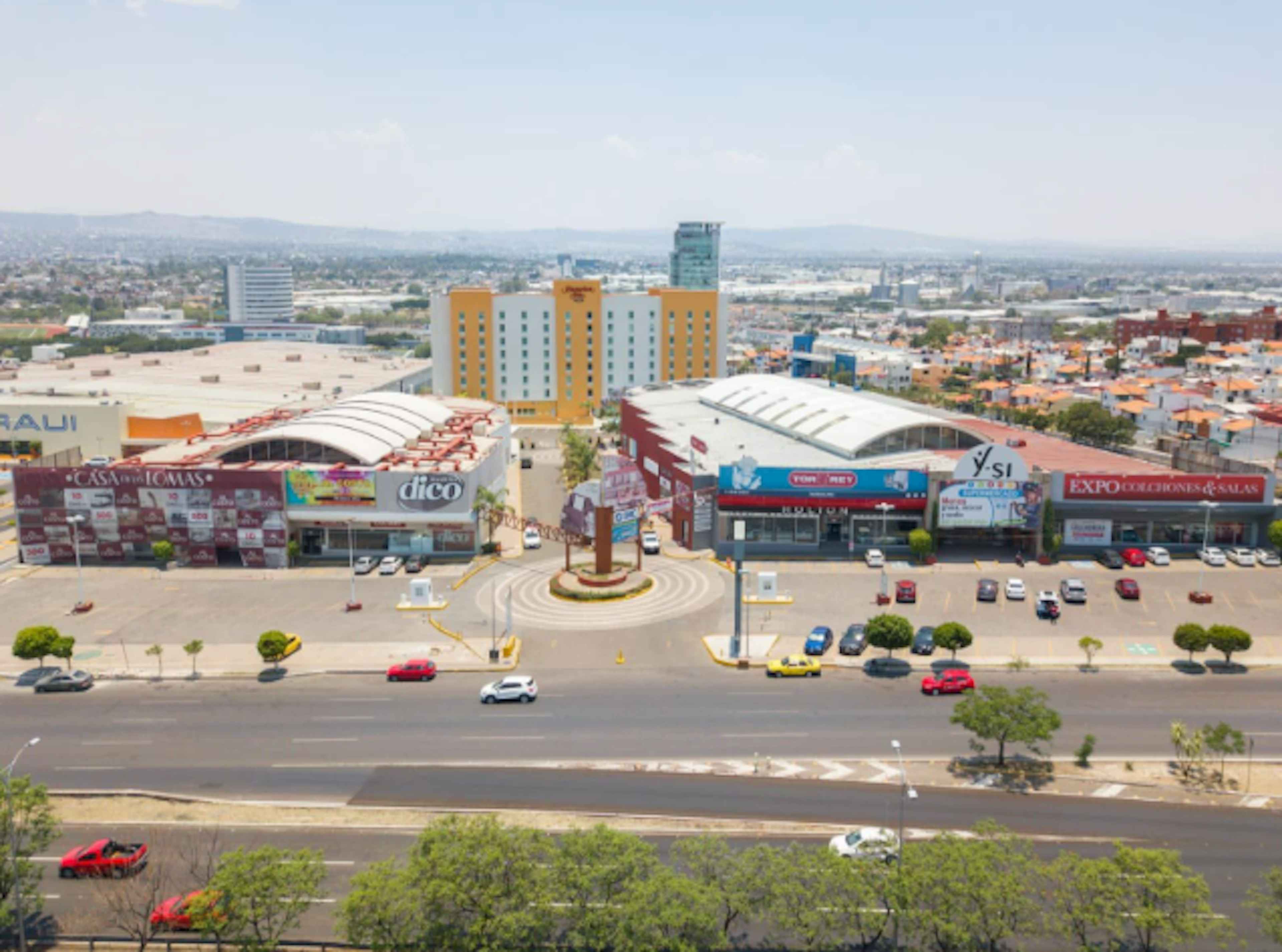 Plaza El Punto Queretaro