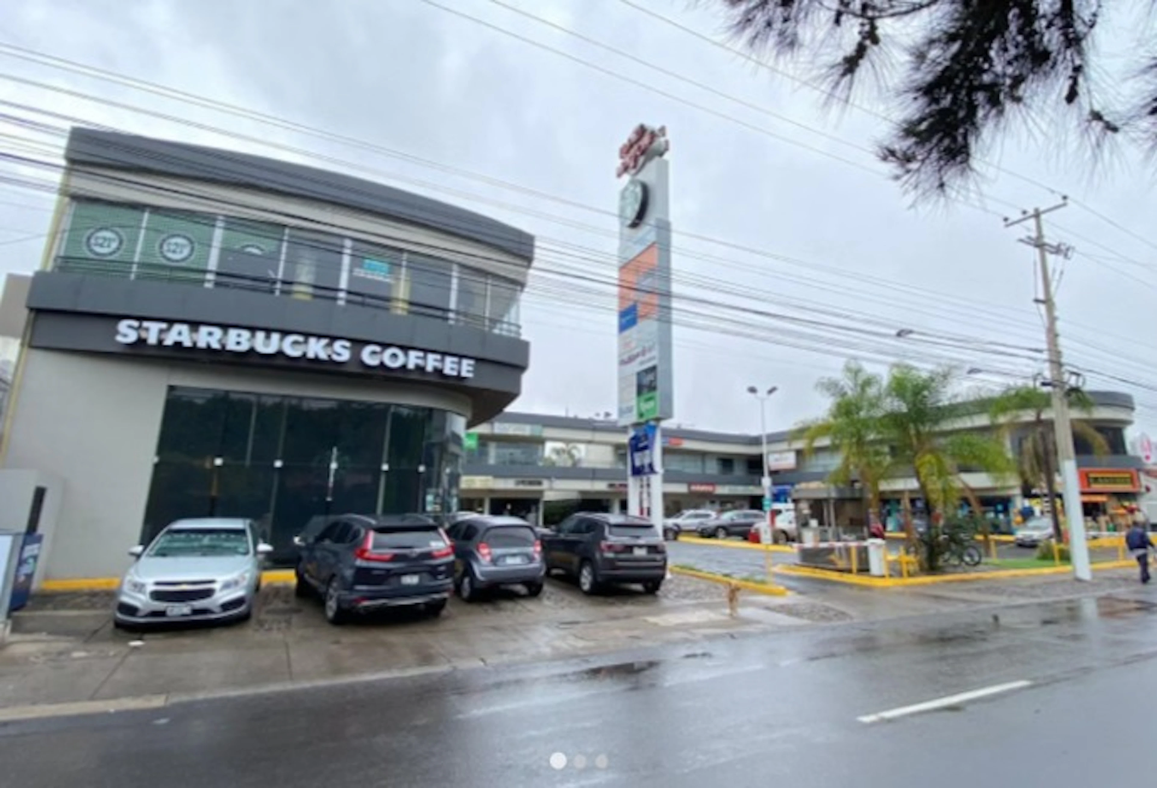 Local Comercial Spot2