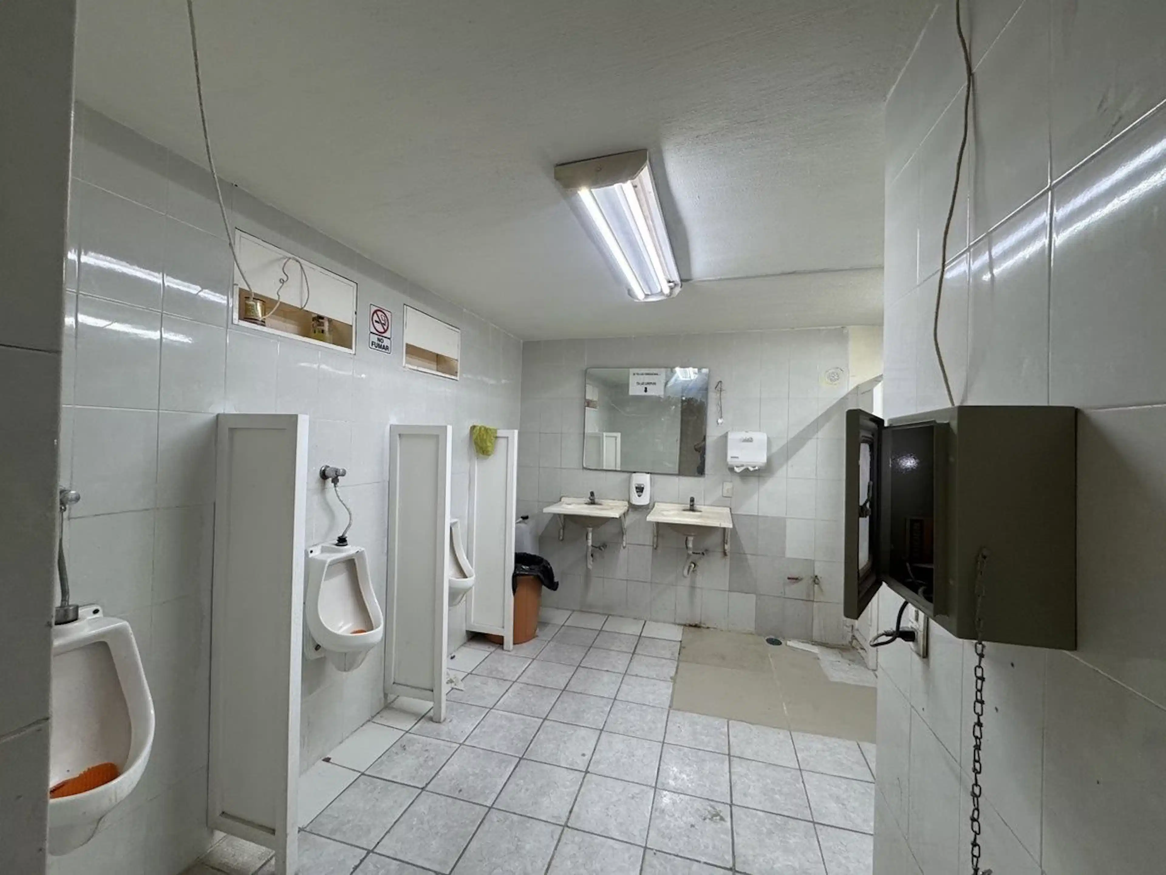 BODEGA RENTADA EN VENTA – ZONA INDUSTRIAL DE GDL (TRIGO 370)