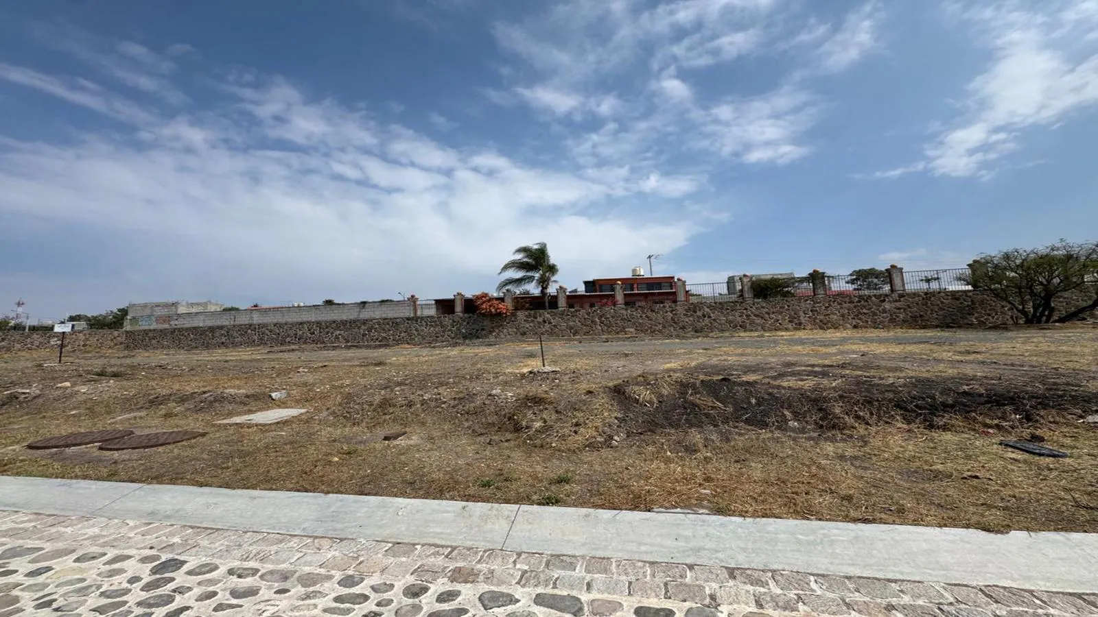 Terreno Spot2
