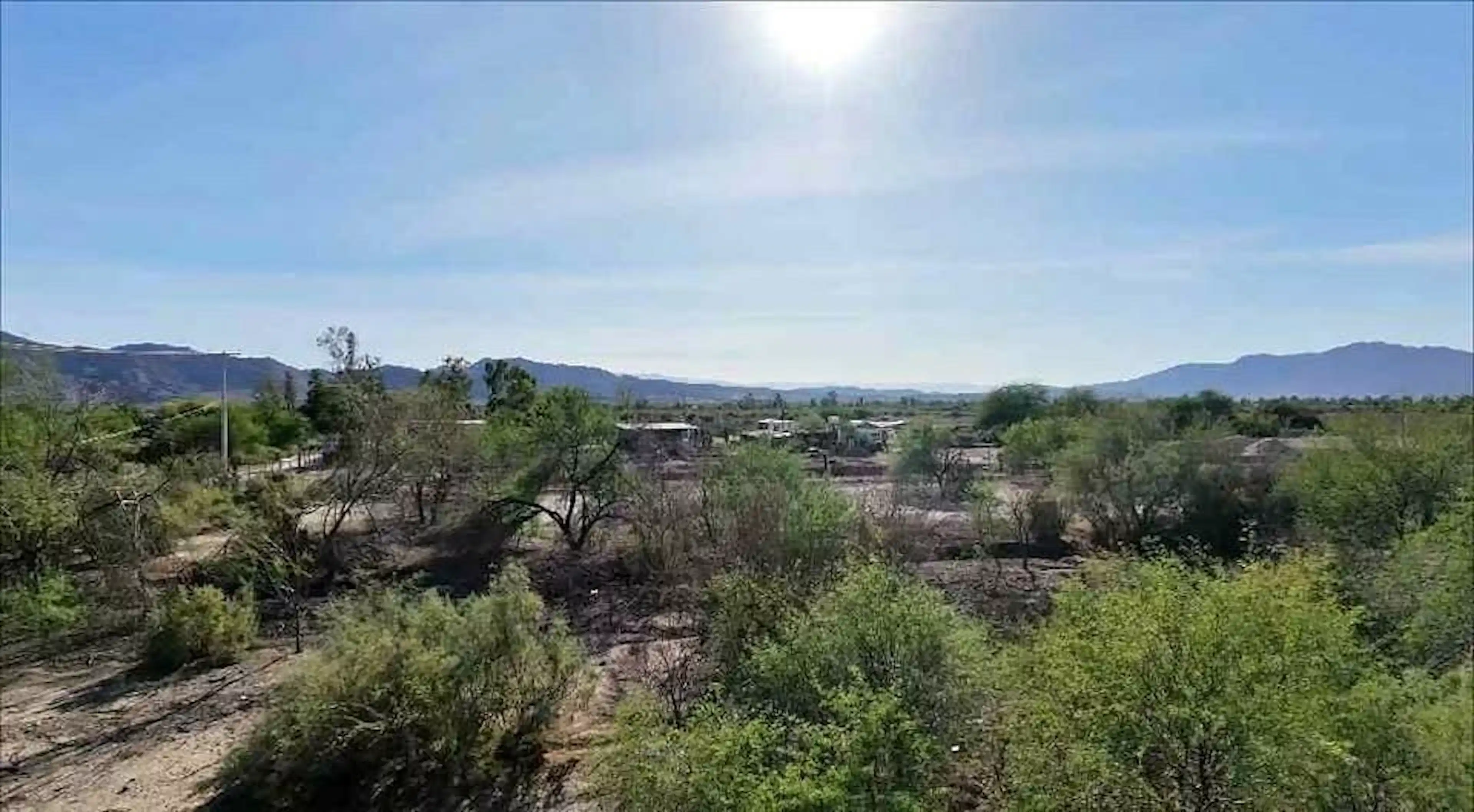 ¡en Venta Tres Terrenos A Un Lado De Col. Progreso (mexicali, B.c.)!