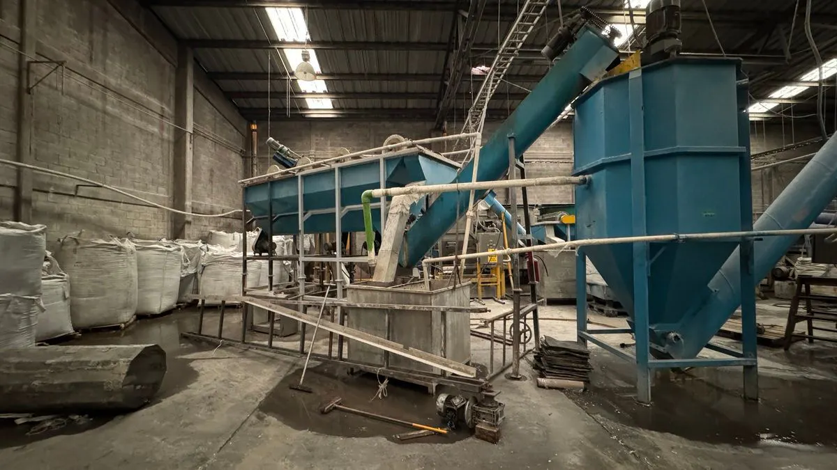 Industrial Spot2