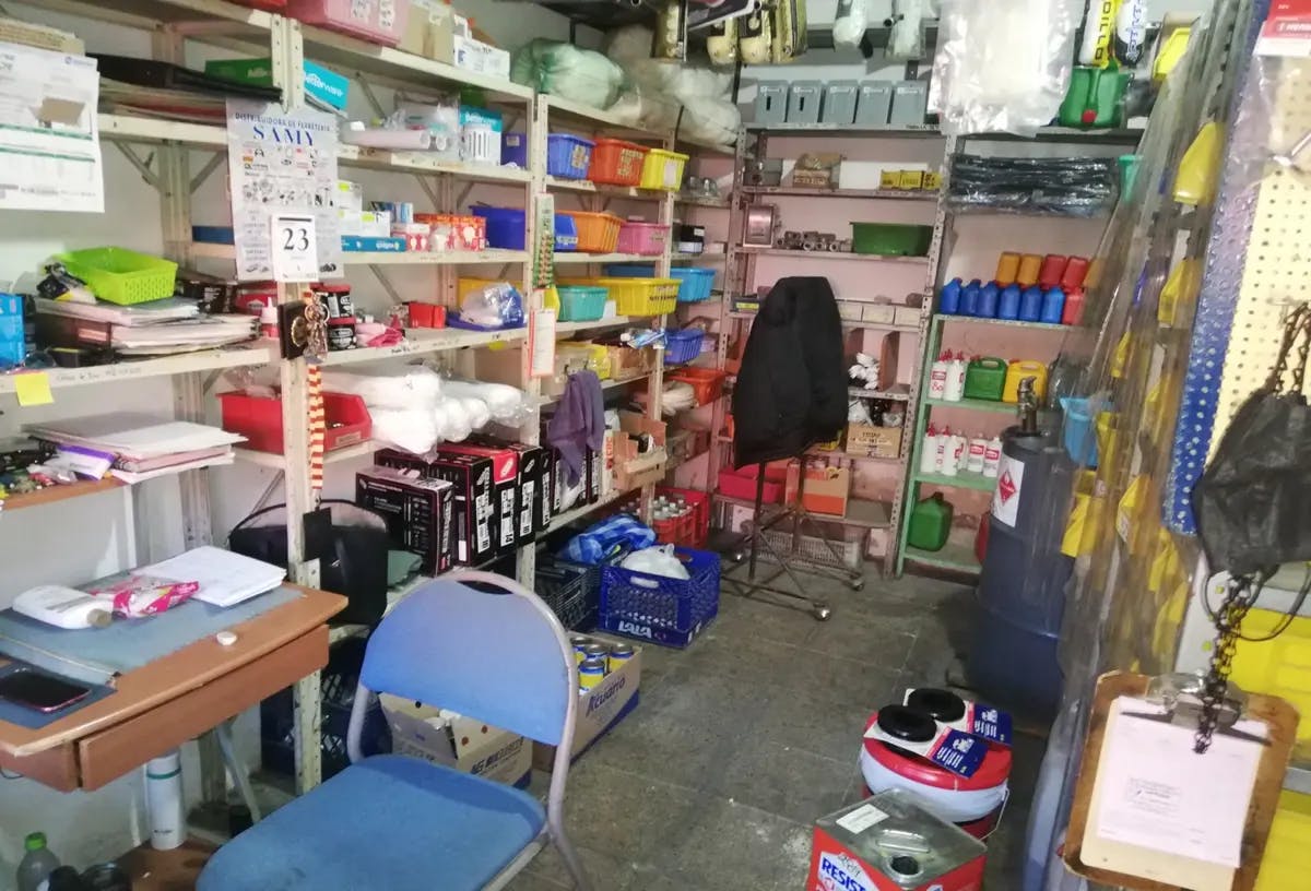 Local Comercial Spot2