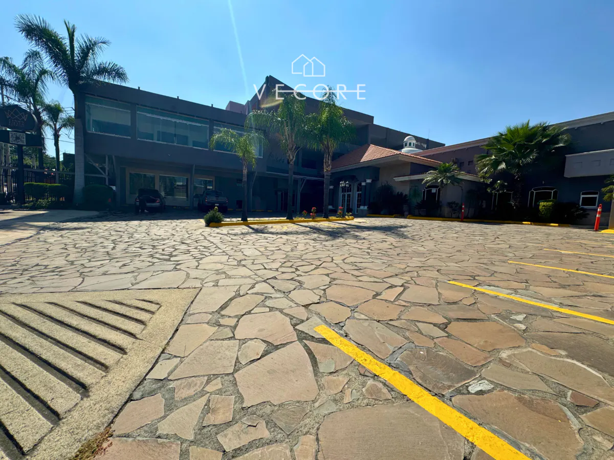Local Comercial Spot2