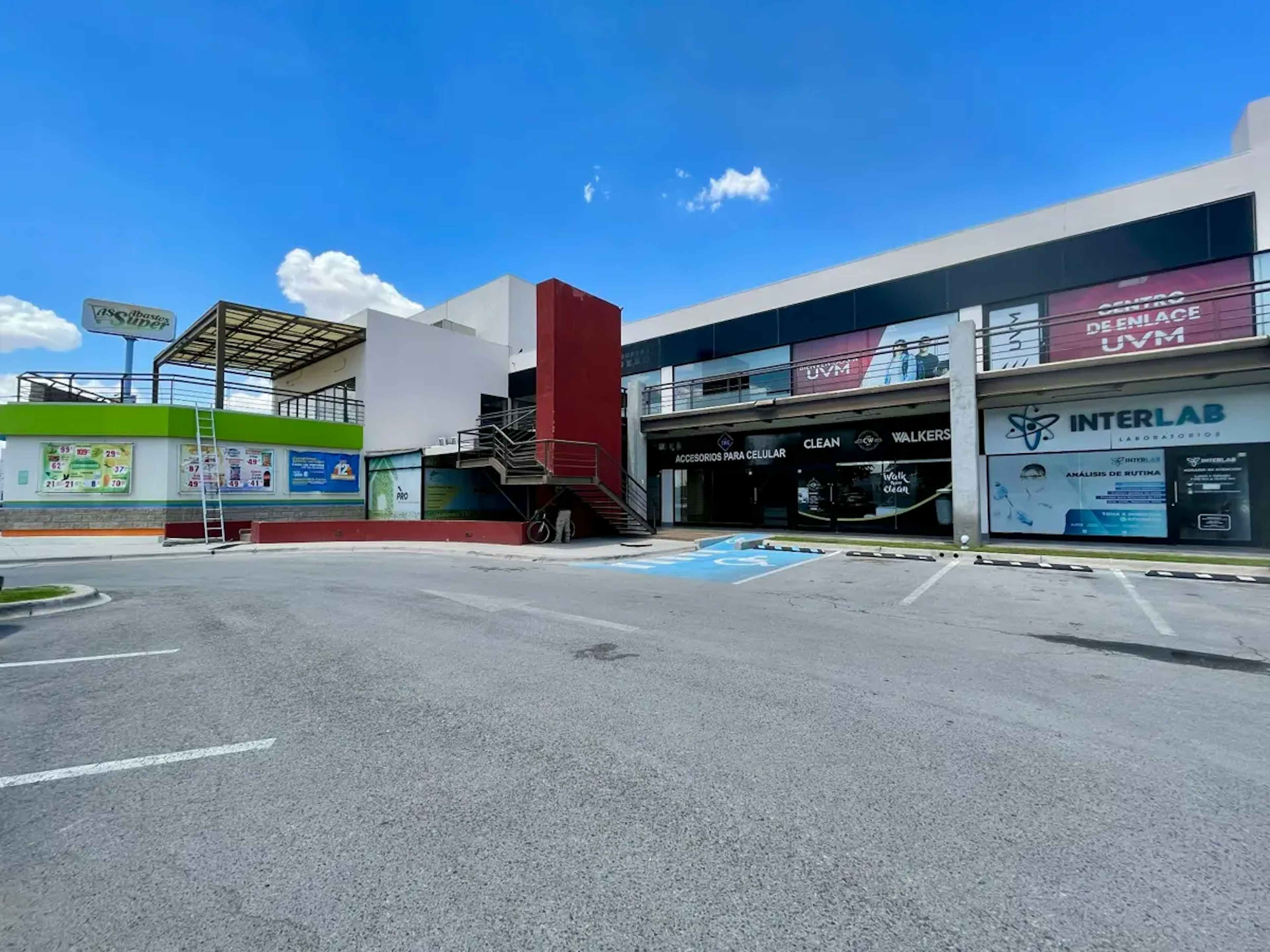 Plaza Iberia Blvd. De La Senda Planta Alta 350