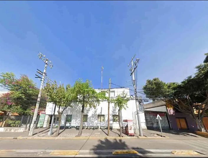 Local Comercial Spot2