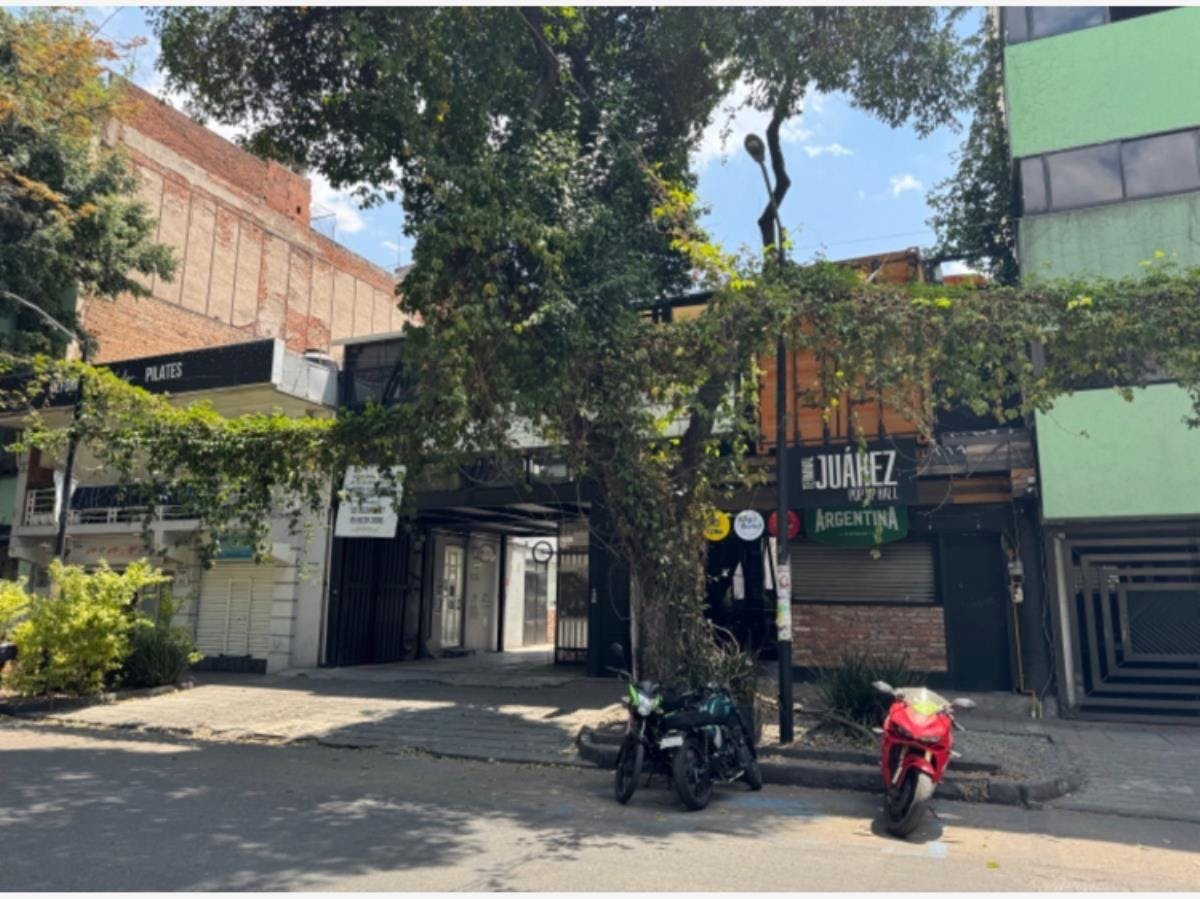 Local Comercial Spot2