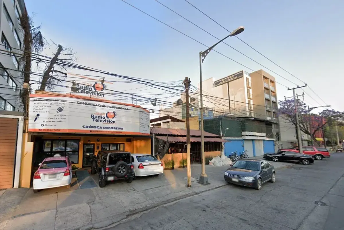 Local Comercial Spot2