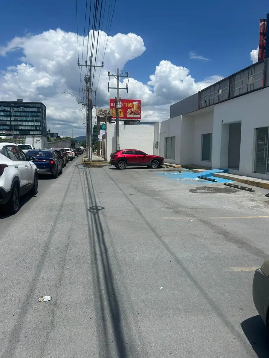 Local Comercial Spot2