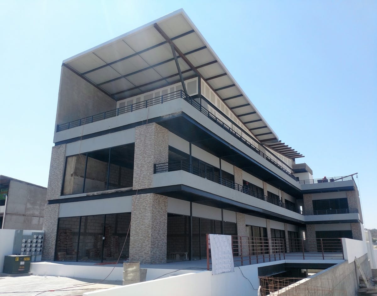 Local Comercial Spot2