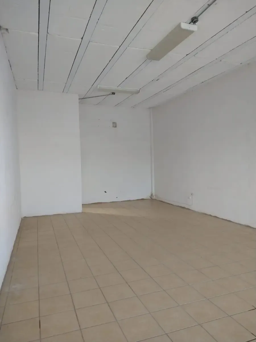 Local Comercial Spot2