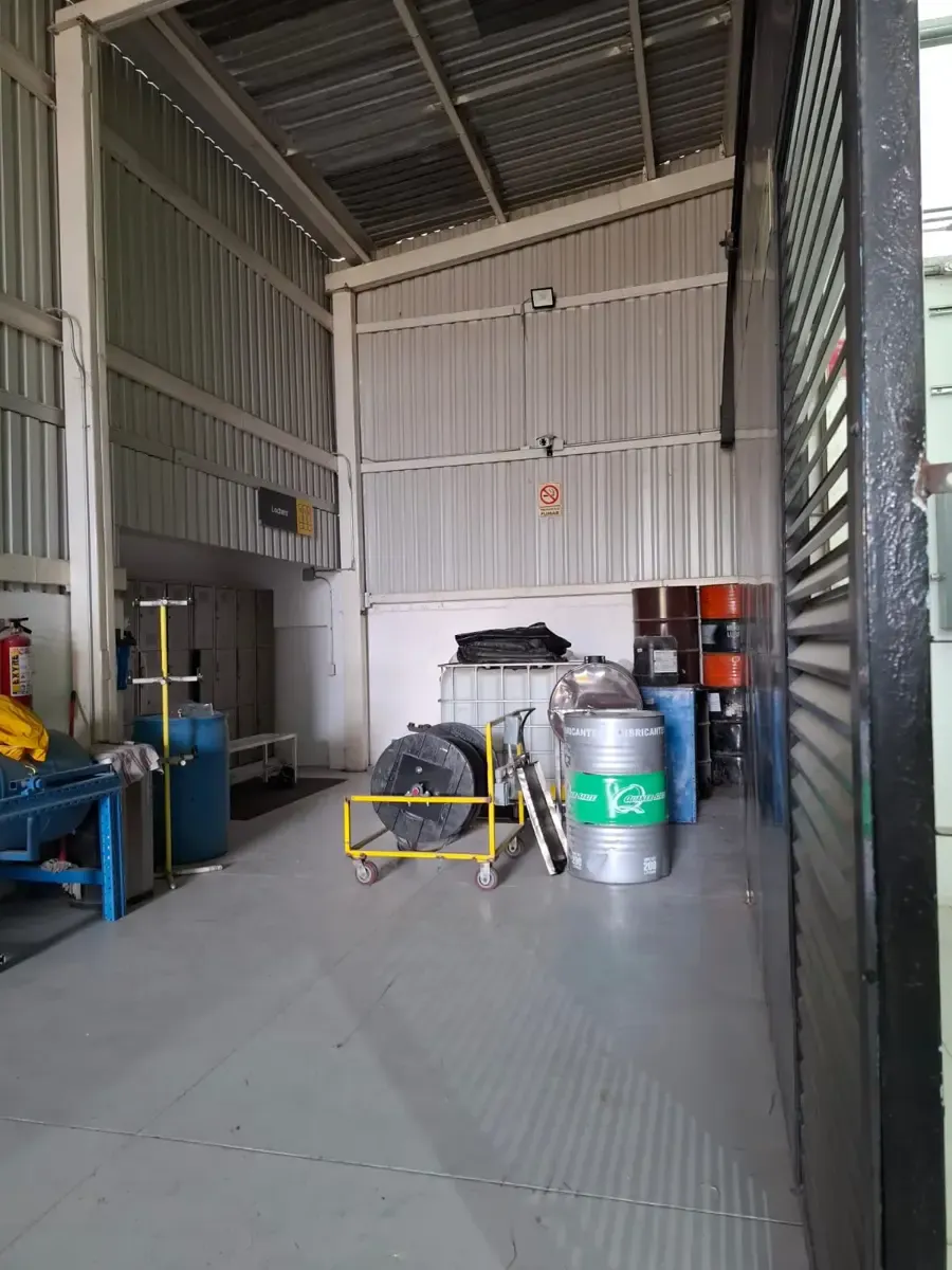 Industrial Spot2